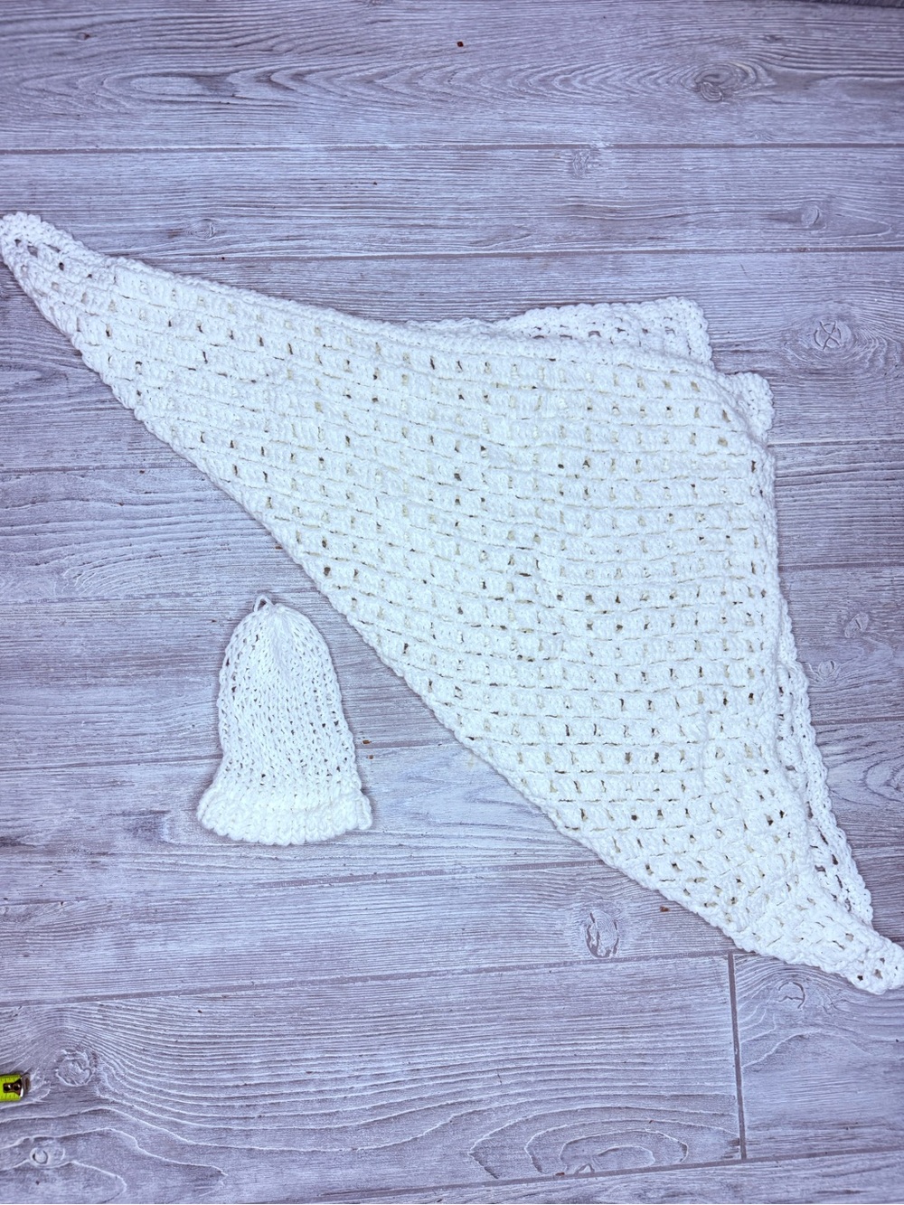 New Handmade crochet baby blanket and matching baby hat white newborn set